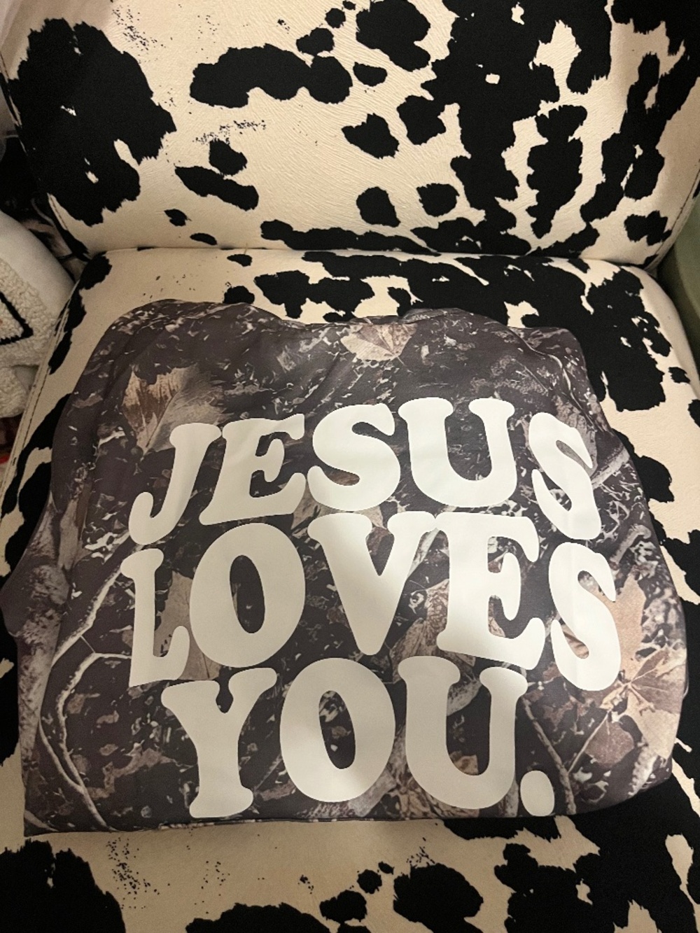 Jesus loves you hoodie
